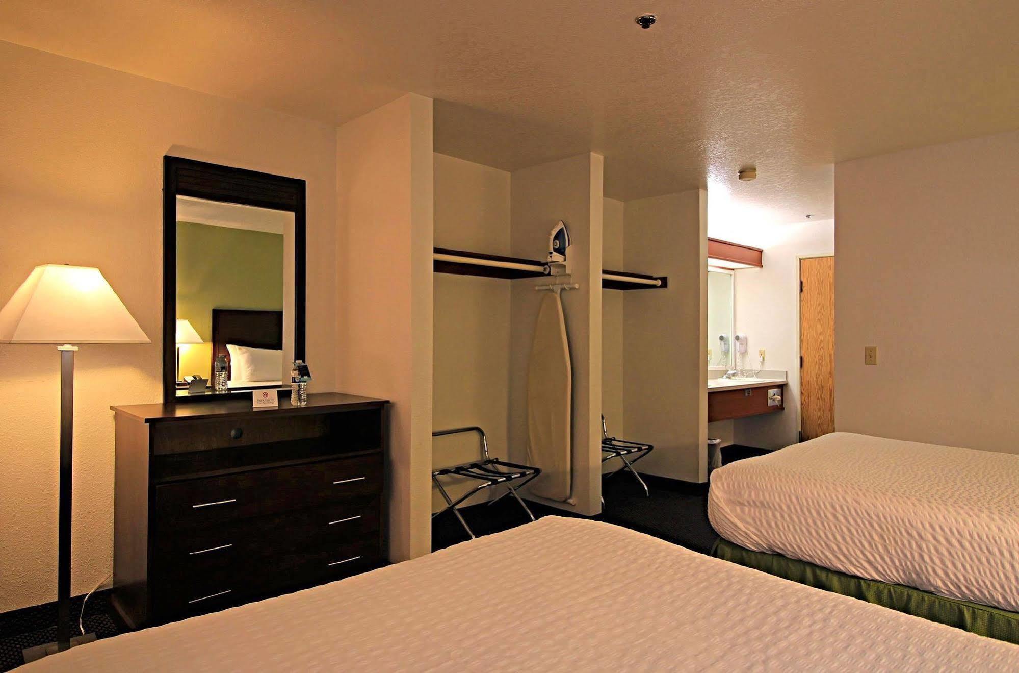 Quality Inn & Suites Kennewick Tri-Cities Zewnętrze zdjęcie